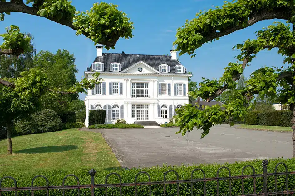 Schönes Haus im grünen